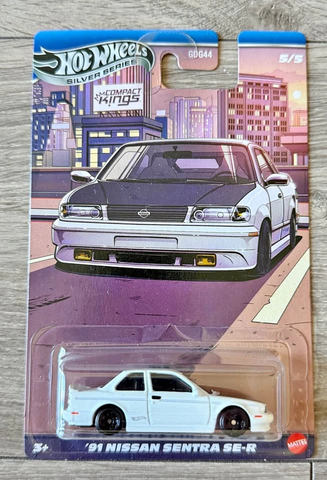 Hot Wheels Silver Series Compact Kings Nissan Sentra