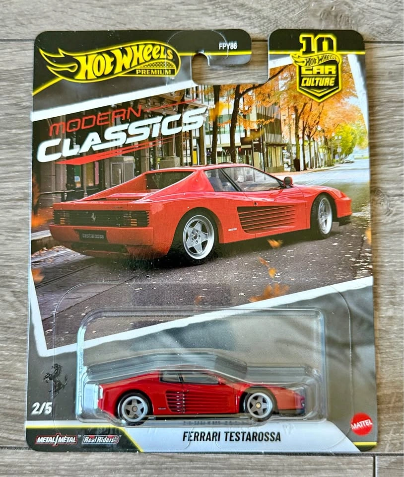Hot Wheels Premium Modern Classics Ferrari Testarossa