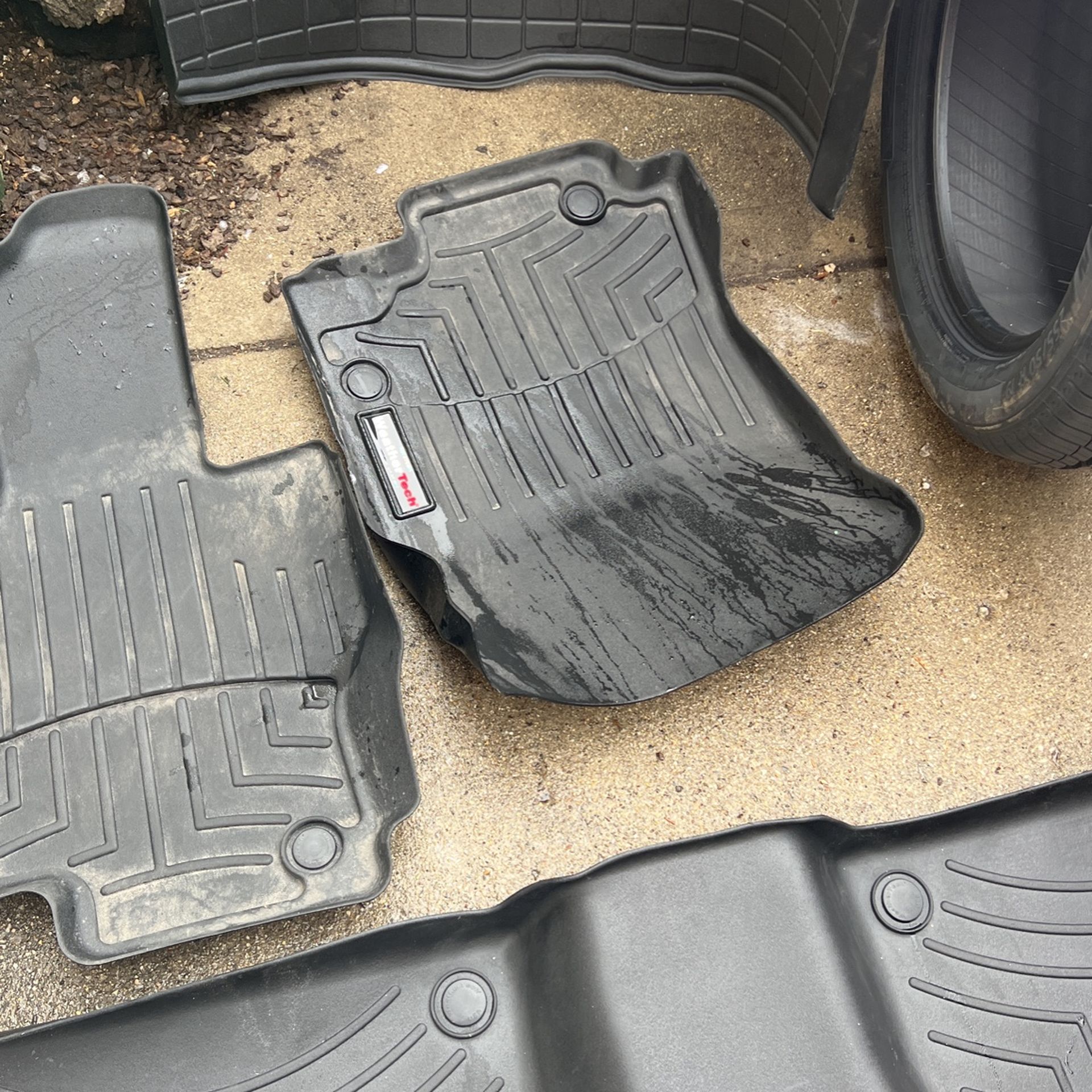 WeatherTech Floor Mats for Mercedes GLE - photo 2