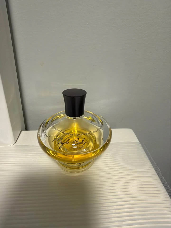 Benefit Maybe Baby Eau de Toilette - photo 2