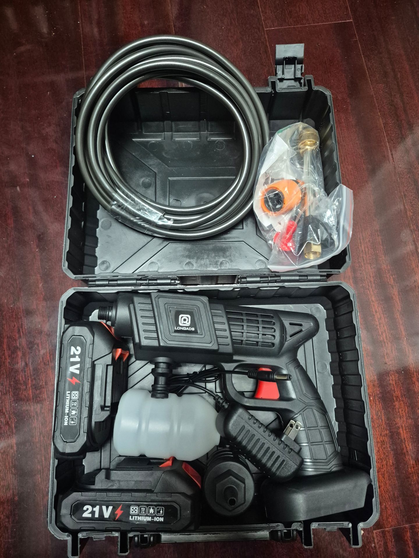 Cordless pressure washer new