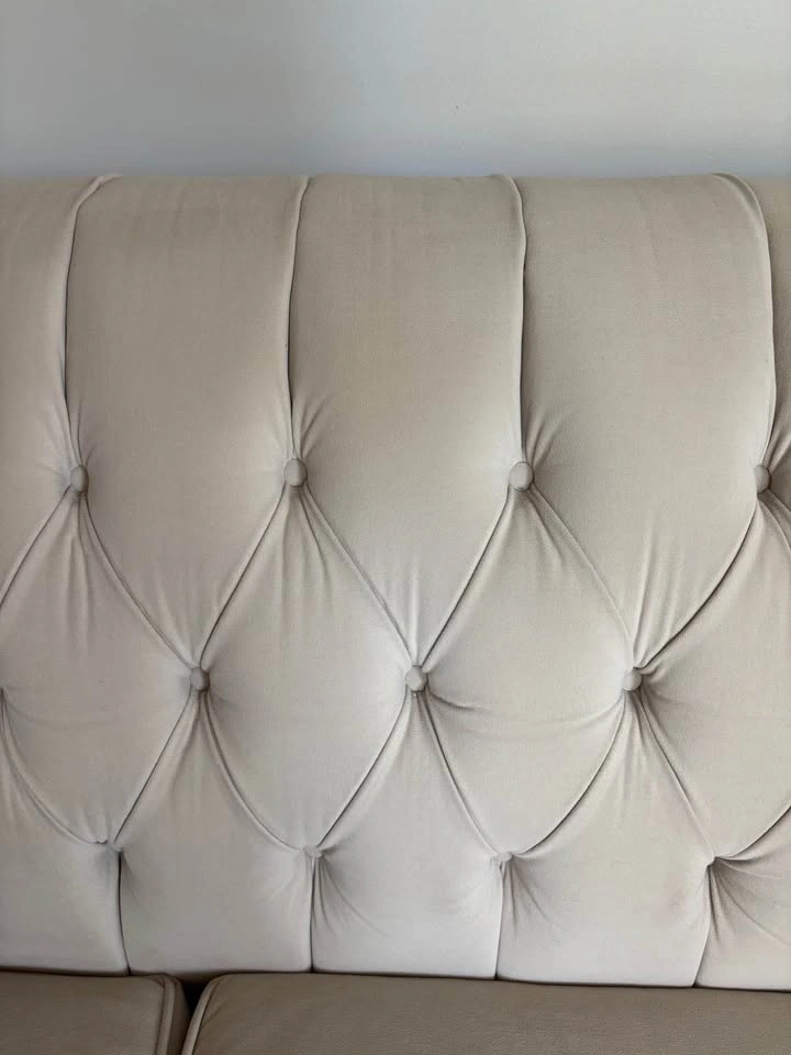 3-Piece Cream Tufted Living Room Set - photo 5