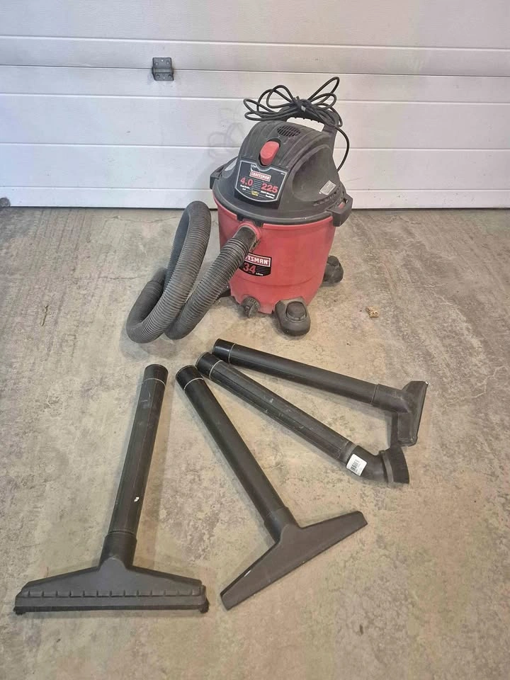 Craftsman 34L Wet/Dry Shop Vac – 4.0 HP