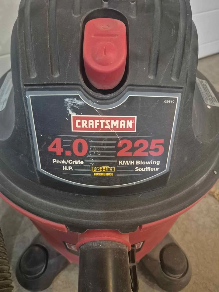 Craftsman 34L Wet/Dry Shop Vac – 4.0 HP - photo 2