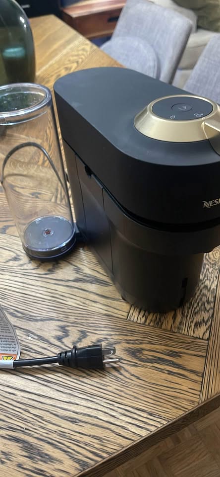 Nespresso Vertuo Next by Breville - Great Condition - photo 4