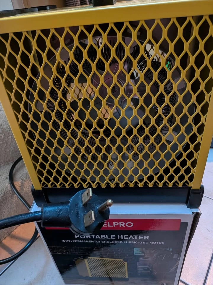 Stelpro 240v electric construction heater - photo 2