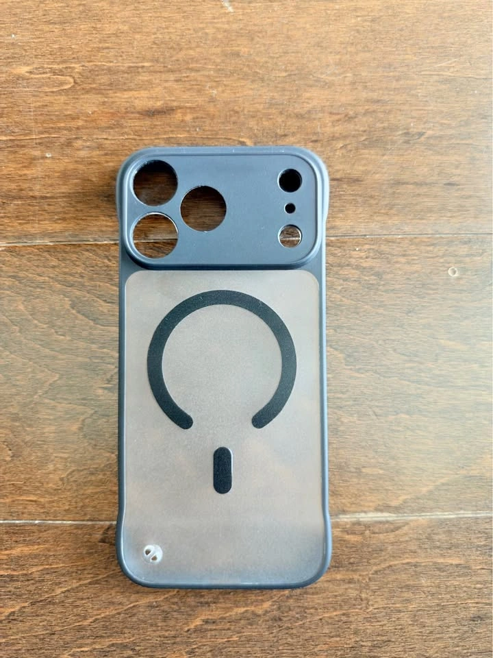 iPhone 17 Pro Max Case – Slim Bumper Protective Case