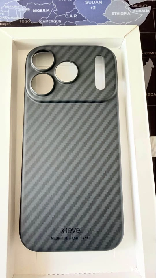 X-Level Carbon Fiber MagSafe Case for iPhone 18 Pro / 17 Pro - photo 2