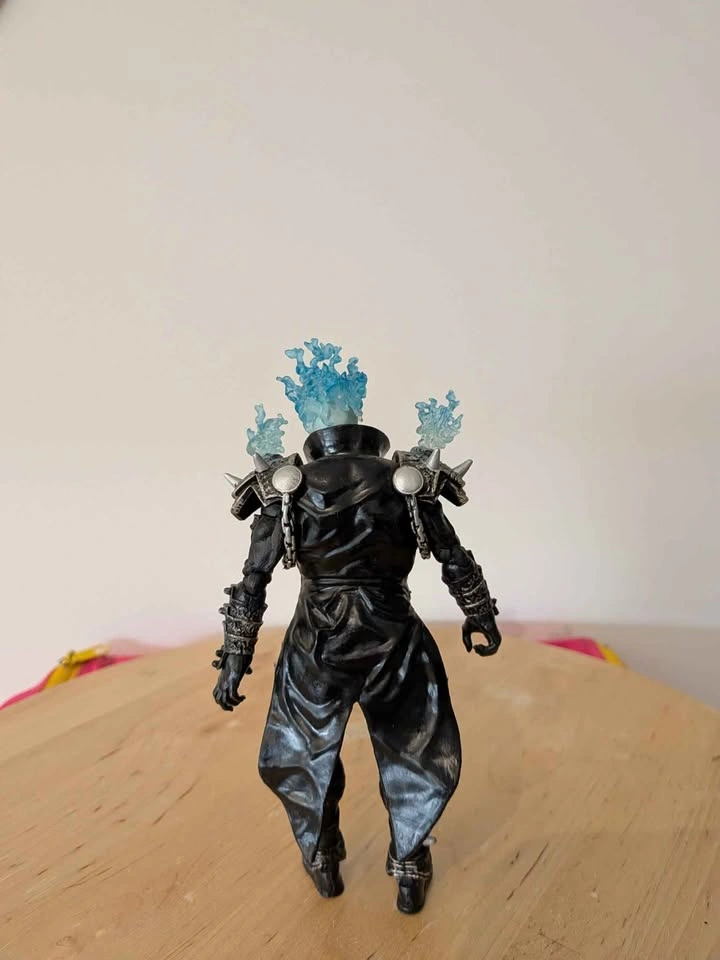 2012 Hasbro Marvel Legends Ghost Rider Blue Flame Variant - photo 4