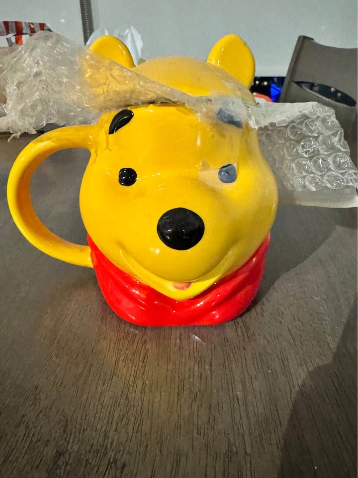 BRAND NEW Winnie the Pooh Mug - photo 2