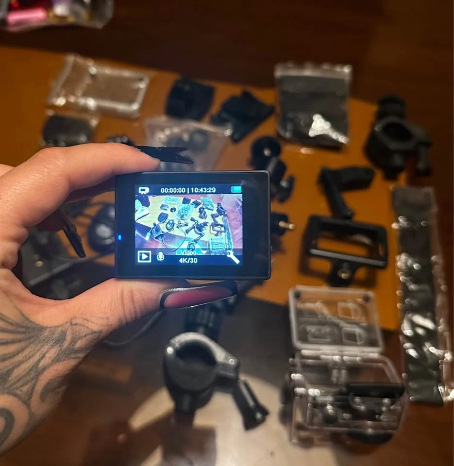AKASO EK7000 Pro 4K Action Camera with Accessories - photo 3