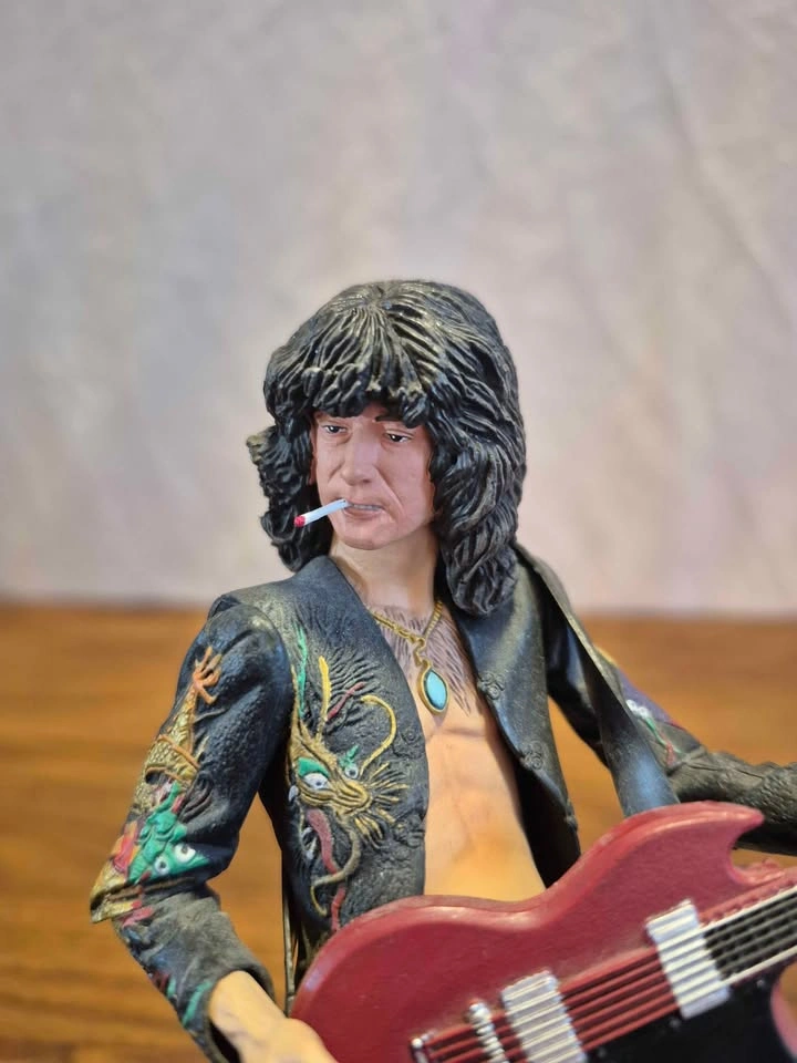 Jimmy Page – Led Zeppelin Collectible Figure with Guitar & Amp – - photo 2