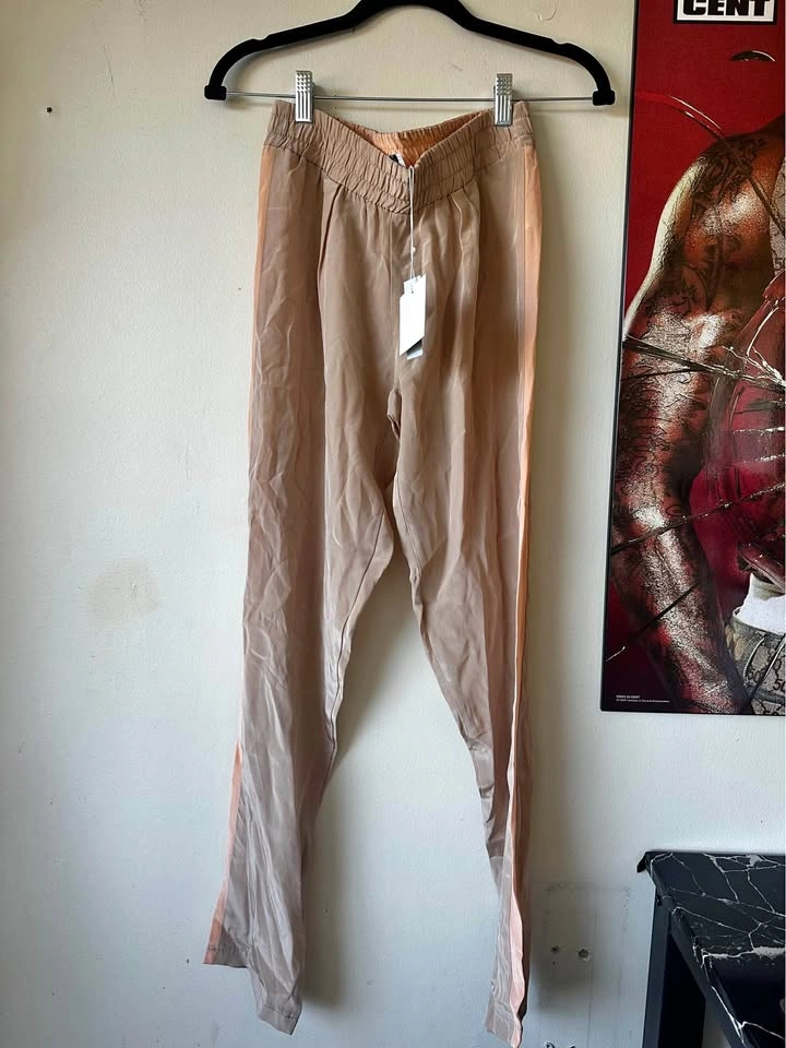 Silk Long Aritzia Tap Pant Size M