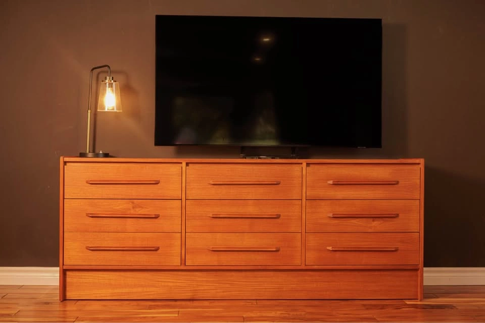 Teak mid century modern (MCM) sideboard - photo 3