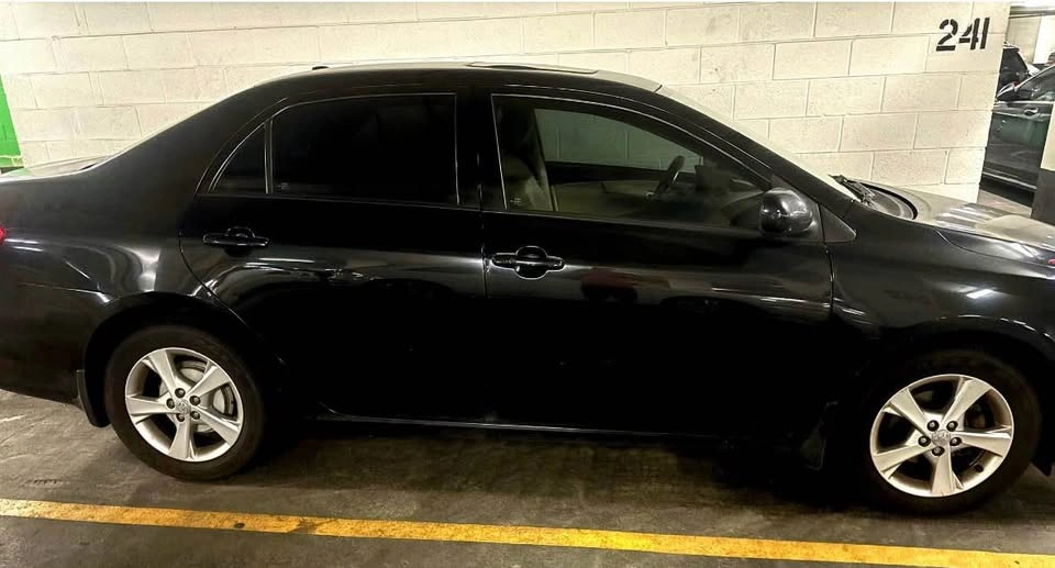 2012 Toyota Corolla - photo 4