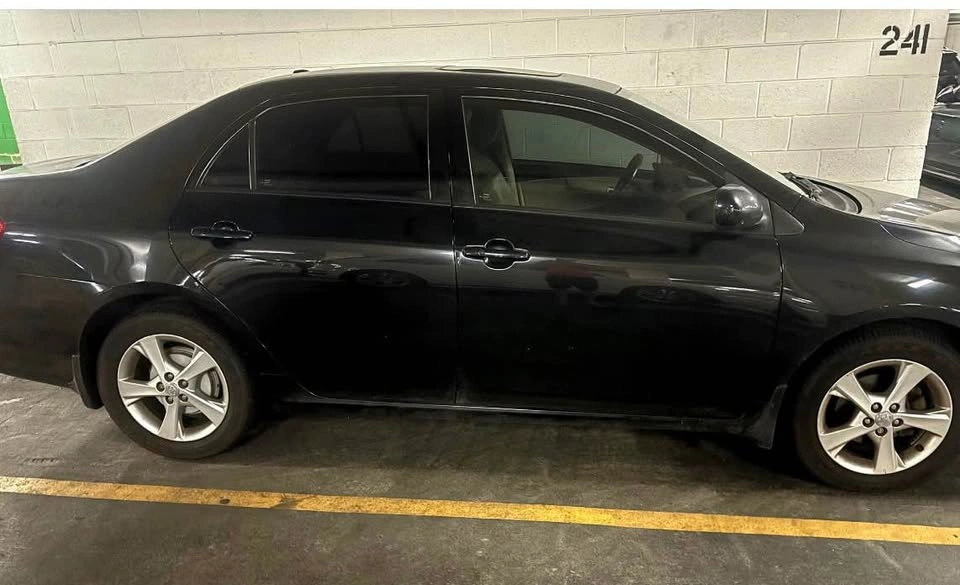 2012 Toyota Corolla - photo 5
