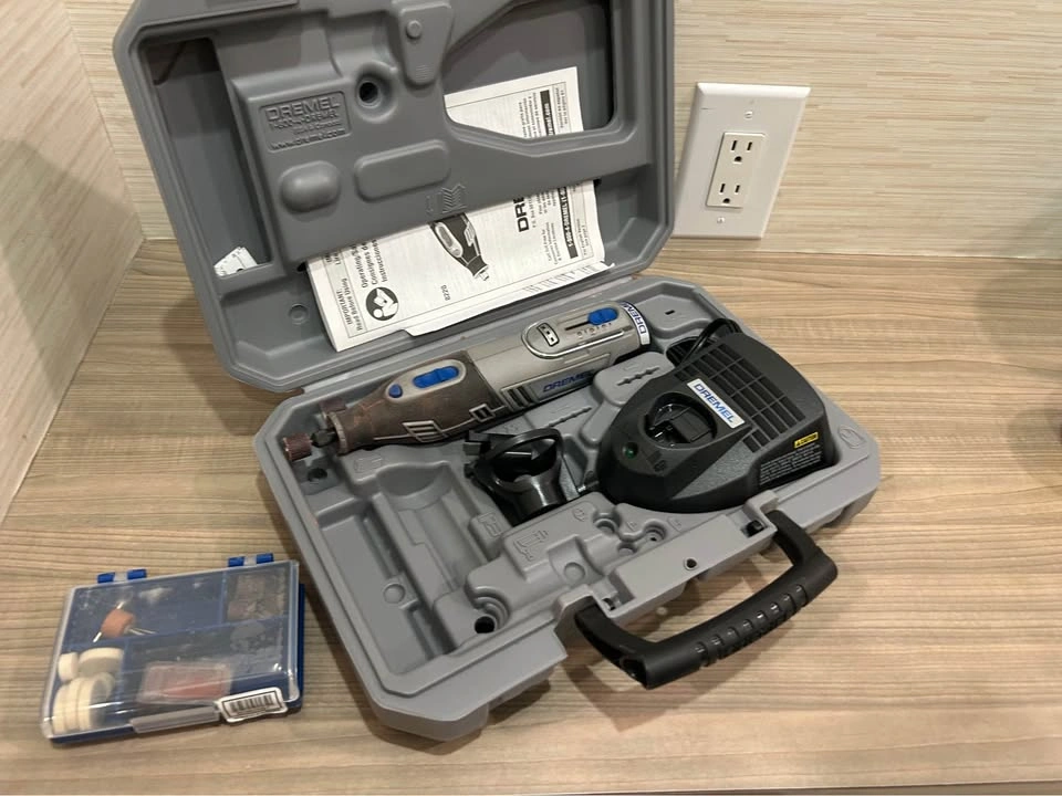 Dremel 8220 12-Volt Max Cordless Rotary Tool - photo 2
