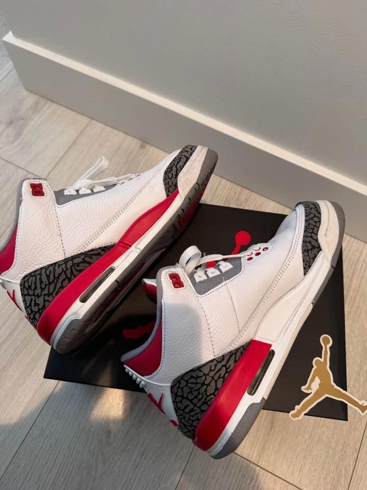 Jordan Air Jordan 3 Retro 'Fire Red' - photo 3