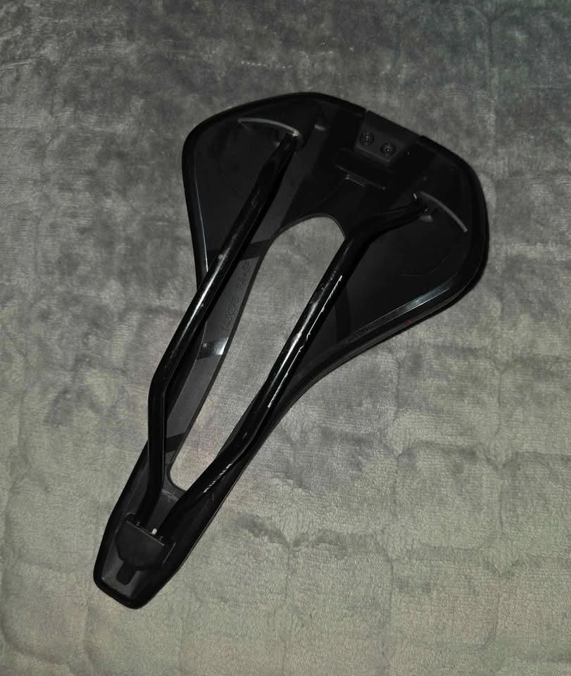 Race Work Bicycle Saddle - photo 2