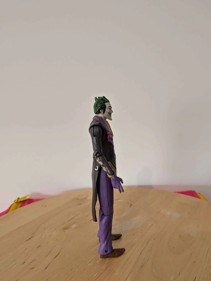Mattel DC Comics Unlimited: Injustice The Joker 6" Figure - photo 3