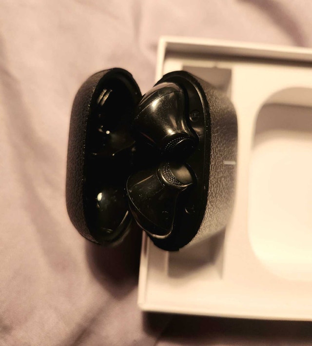 Wireless Bluetooth Earbuds - photo 4