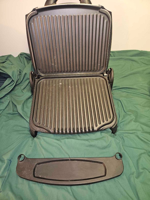 George Foreman Lean Mean Fat Grilling Machine - photo 2