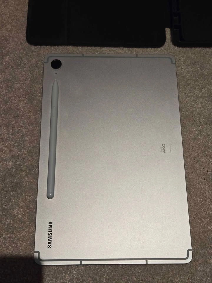 Samsung Galaxy Tab S9 FE (128 GB) - photo 2