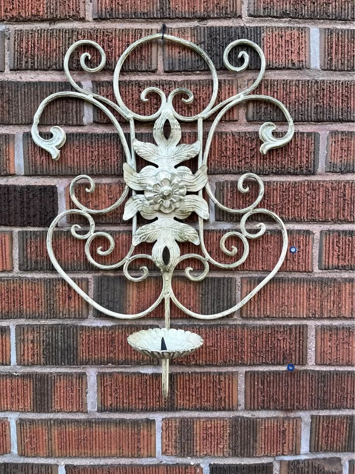 Ornate Metal Wall Candle Holder – Vintage Floral Scroll Design - photo 2