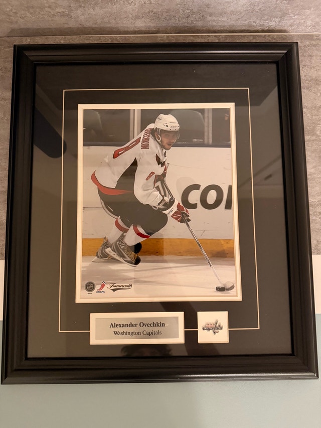 Alexander Ovechkin framed photo unsigned