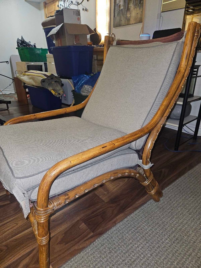 Rattan Accent Chair - photo 2