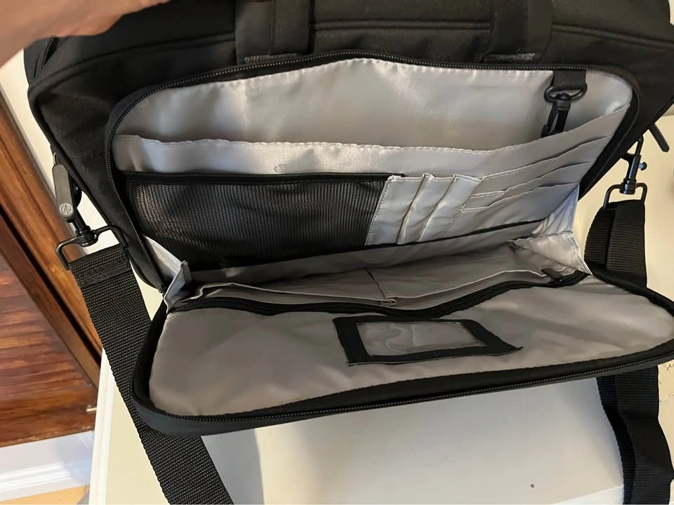HP Padded Laptop Business Briefcase – Organizer & Shoulder Strap - photo 4