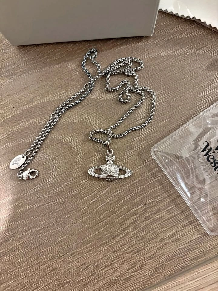 Vivienne westwood necklace