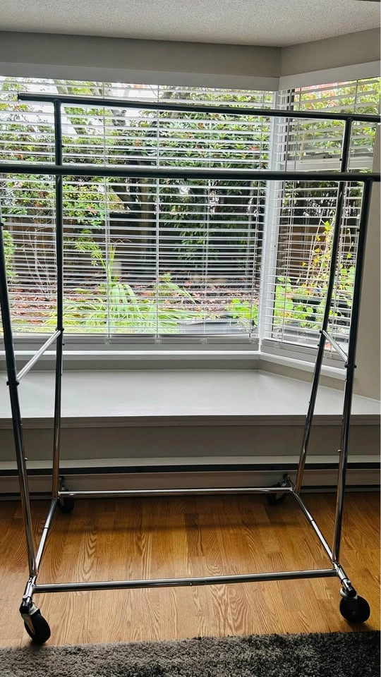 Double Rail Rolling Garment Rack - photo 2