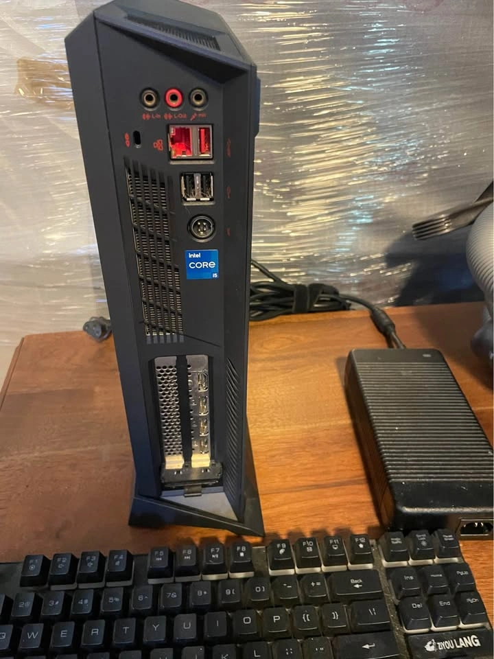 MSI Trident Gaming PC with BNIB MSI Vigor GK30 Keyboard - photo 5