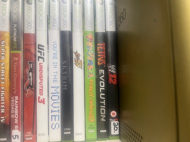 Xbox 360 games and accessories - photo 3