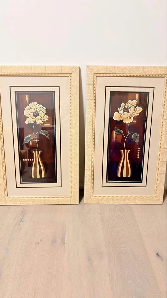 Pair of Framed Floral Art Prints
