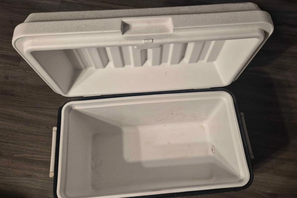 Coleman Ice Cooler - photo 2