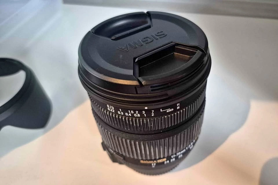 Sigma 17-70mm f/2.8-4 DC Macro OS HSM Lens for Nikon