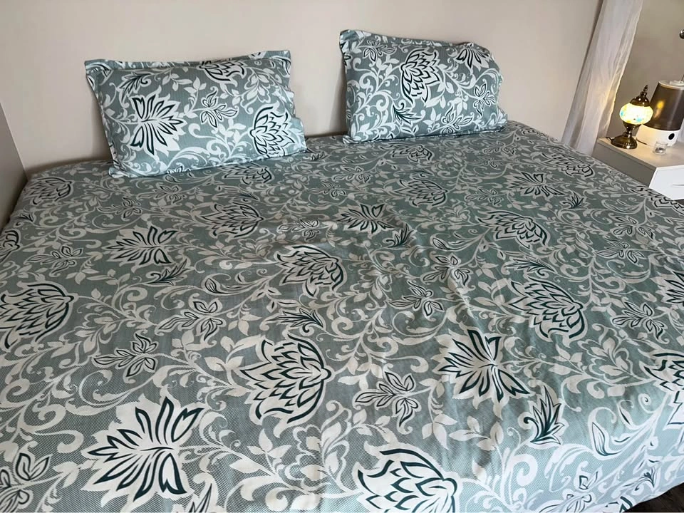 Queen Size Mattress - photo 3