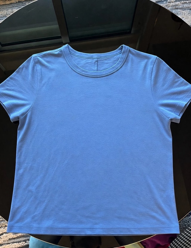 Like New Lululemon Classic-Fit Cotton-Blend T-Shirt – Size 4
