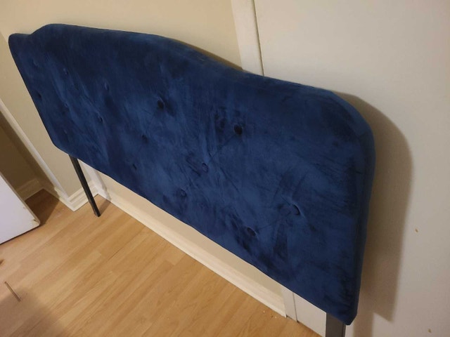 Blue Velvet Headboard Queen Size - photo 2