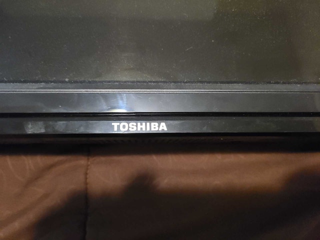 Toshiba 49L310U 49-inch TV - photo 2