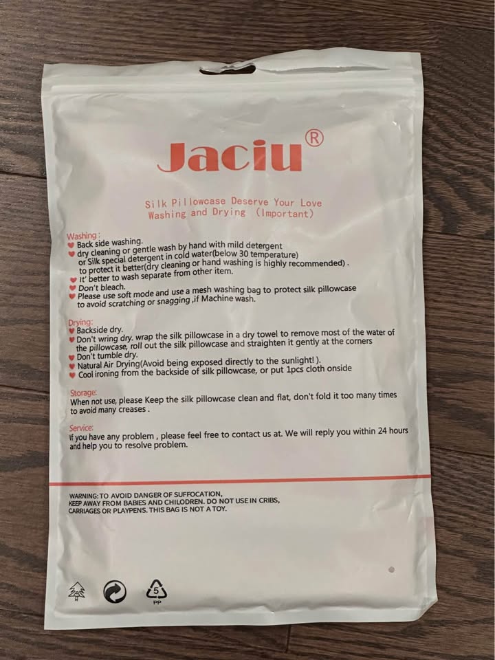 Silk Pillowcase - Brand New - photo 2