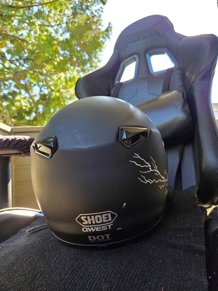 Shoei Qwest Helmet with Sena Bluetooth Headset - photo 3