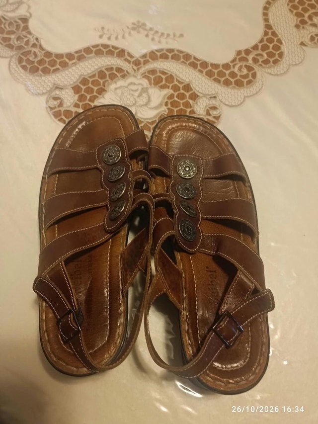 Josef Seibel Sandals