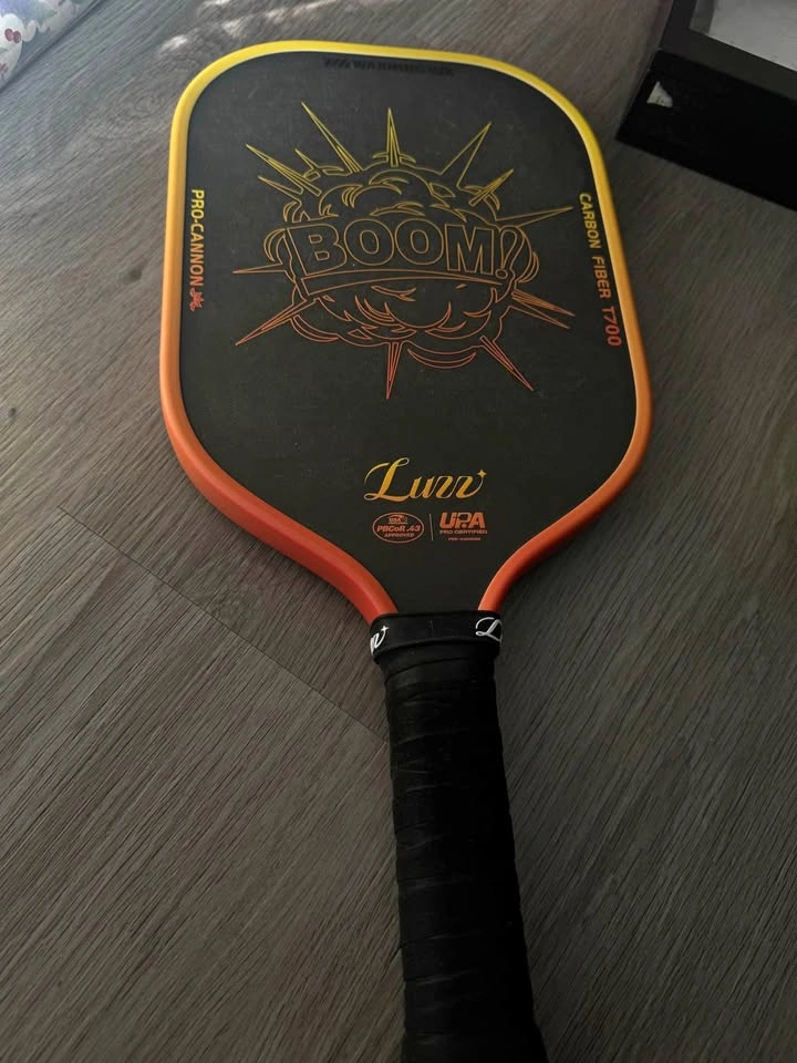 LUZZ Explosion Cannon BOOM Pickleball Paddle | T700 Carbon