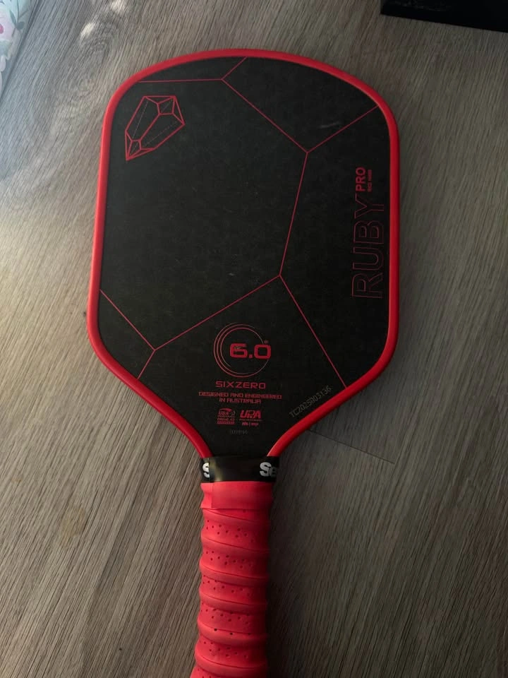 Six Zero Ruby Pro 14mm Pickleball Paddle | Like New | Cover Incl - photo 3