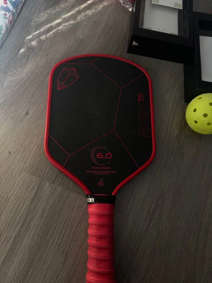 Six Zero Ruby Pro 14mm Pickleball Paddle | Like New | Cover Incl - photo 4