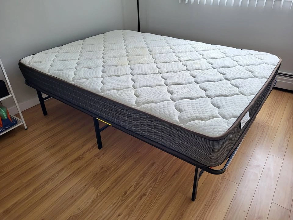 Double/Full Mattress + 3" Memory Foam Mattress Topper