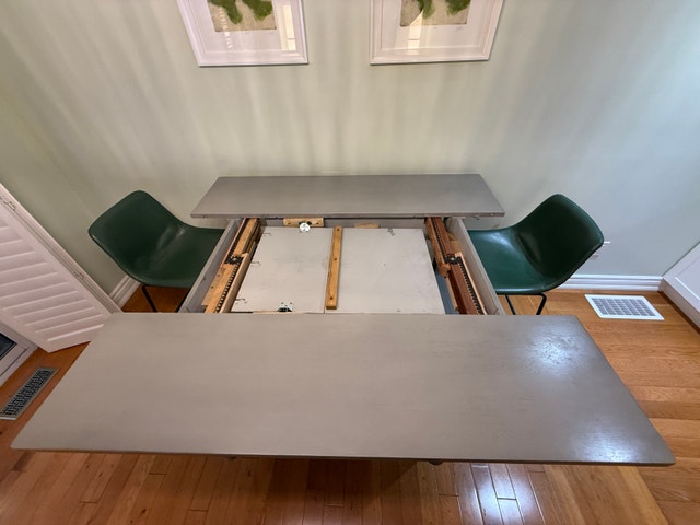 Urban barn extendable dining table - photo 3